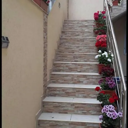 Casa Nina Проживание в семье