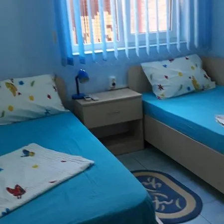 Casa Nina Gazde/Camere de închiriat Eforie Nord