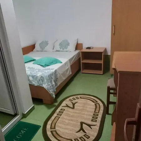 Casa Nina Homestay *